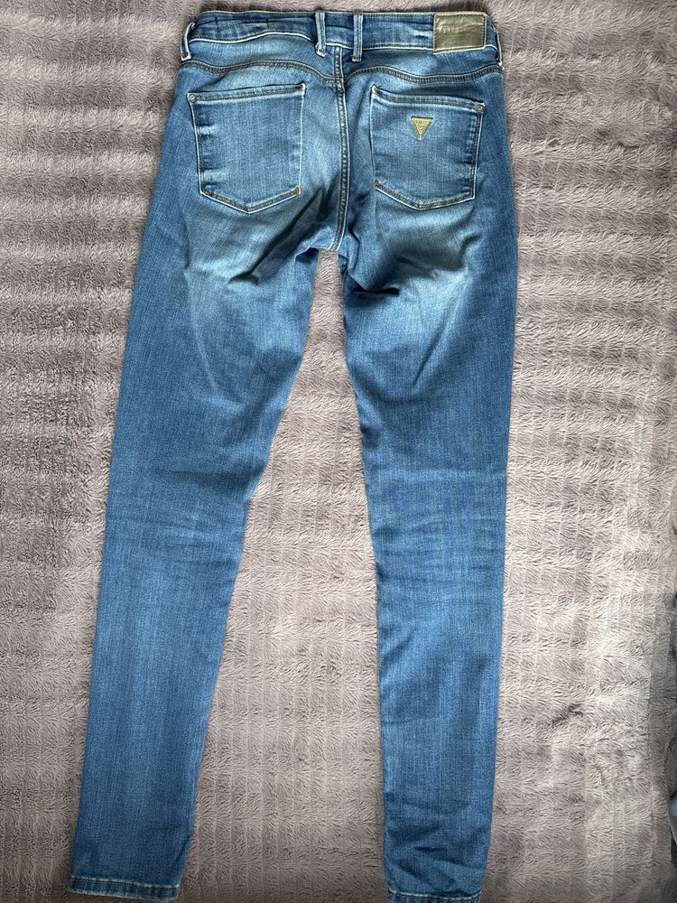Jeansy guess skinny rurki