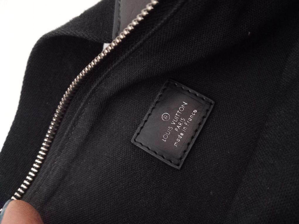Louis vuitton duża meska nerka skóra monogram