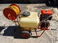 Máquina de curar