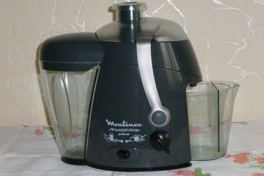 Соковыжималка Moulinex Frutti Pro Plus