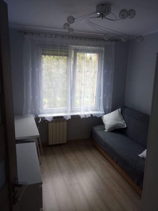 POKOJE 1-OSOBOWE (3szt) 10m2. TRAMWAJ 3min z klatki. 10min do centrum.