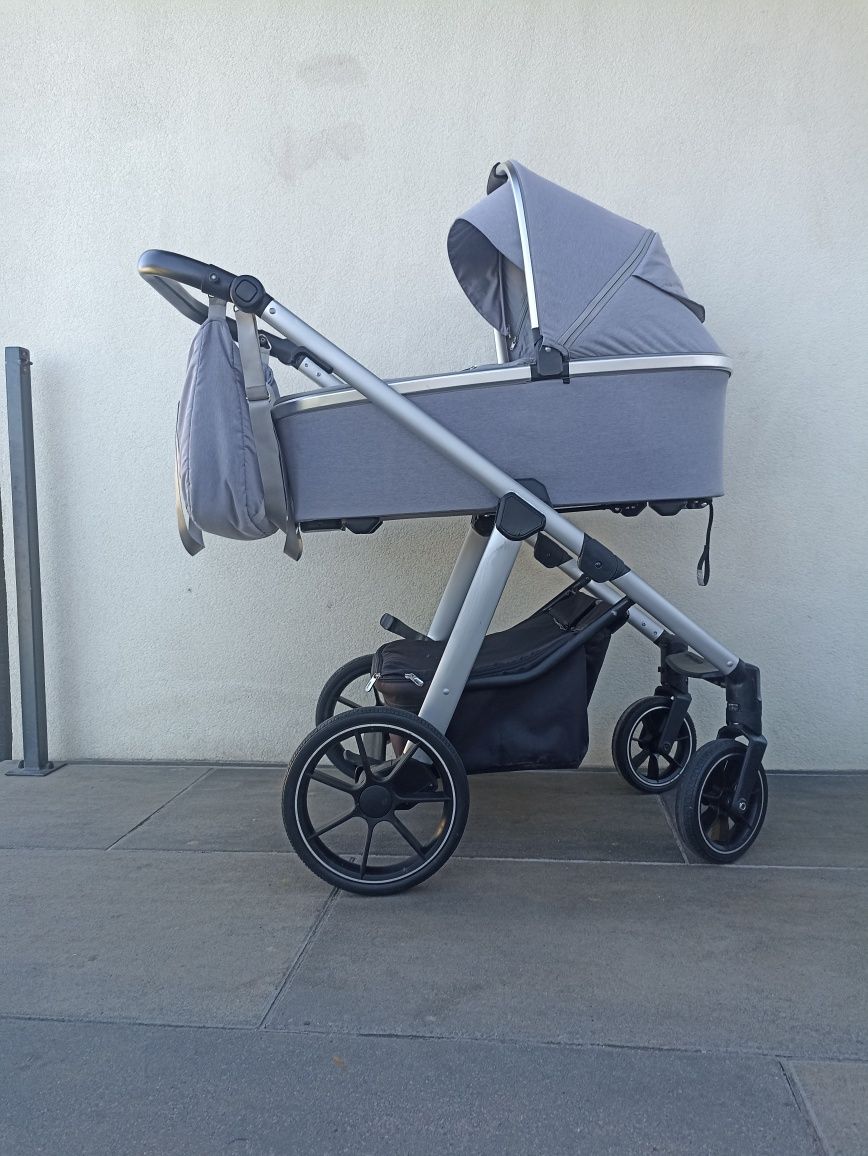Wózek 4/1 babydesign bueno z fotelikiem cybex cloud i size baza