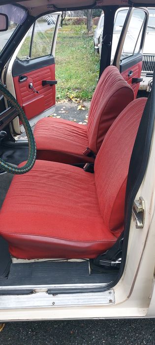 Газ 24 красный салон в сборе