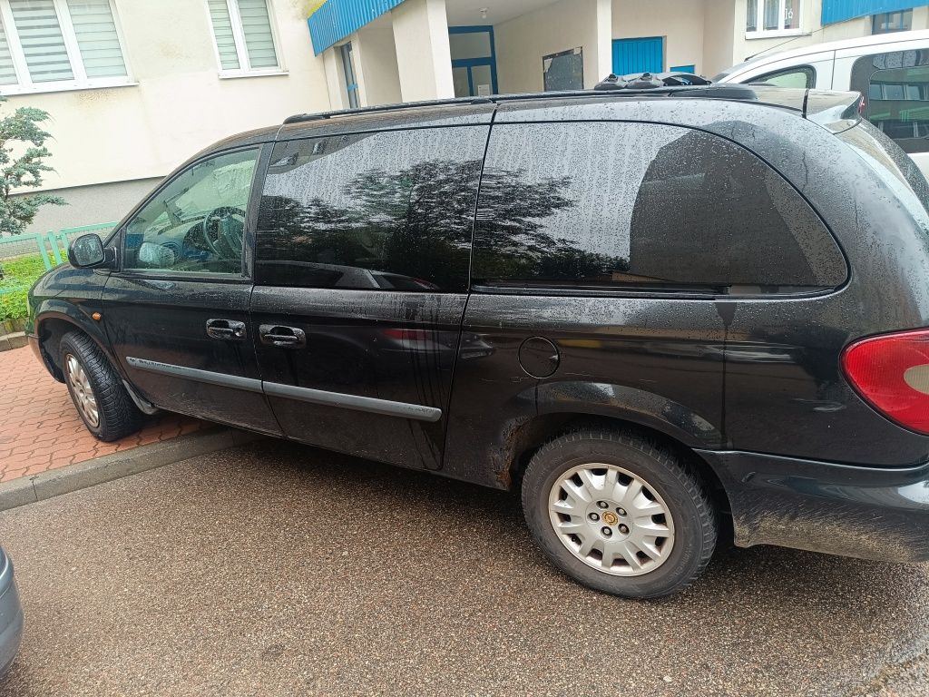 Chrysler Grand Voyager IV 2.8 CRD – Diesel, Automat