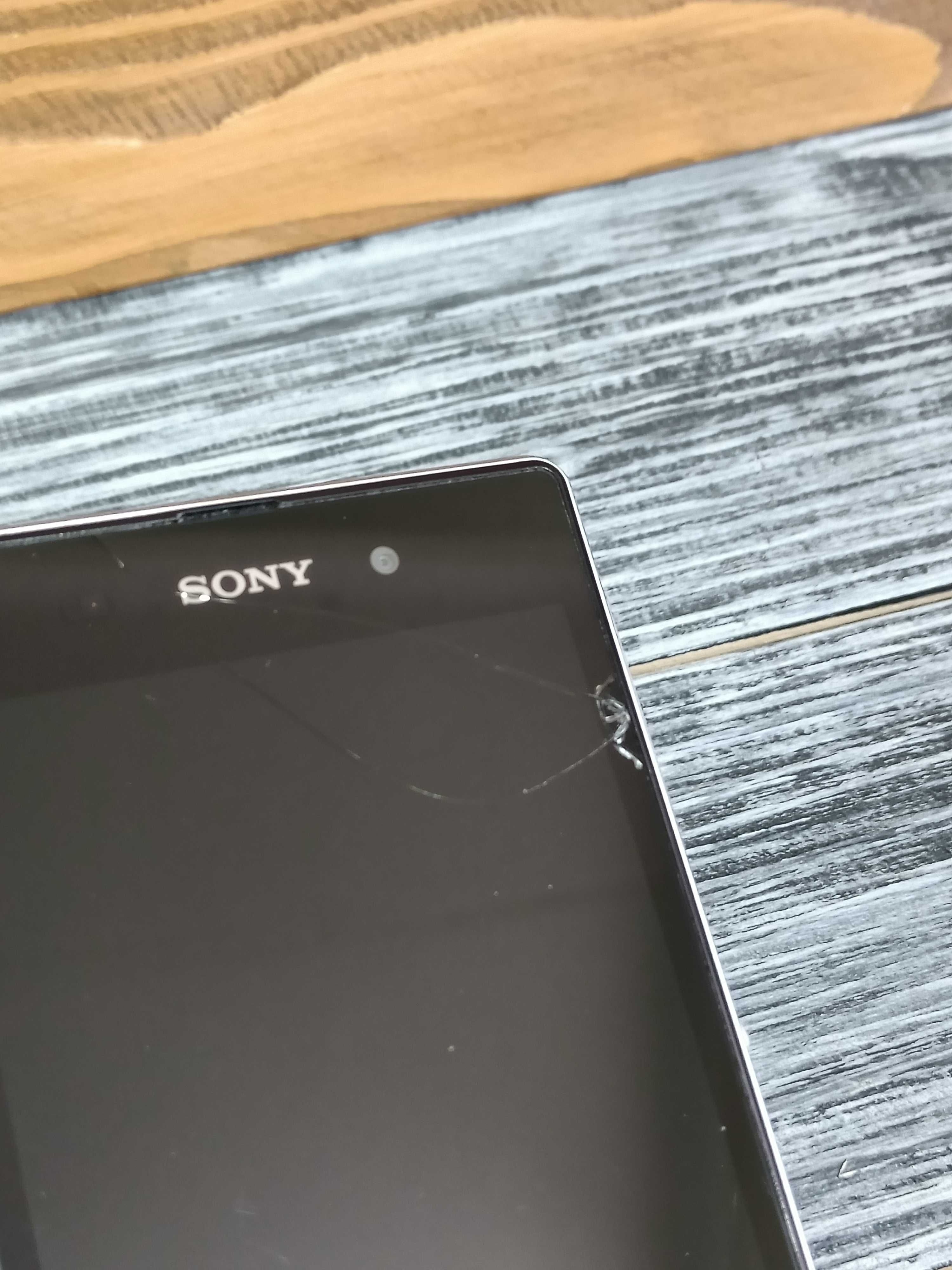 Смартфон Sony Xperia Z1 C6903 16 Gb (24972) Уцінка