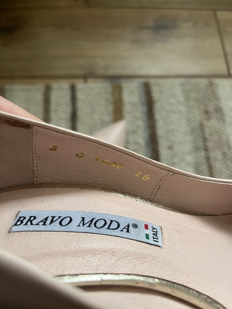 Туфлі жіночі 37 розмір bravo moda