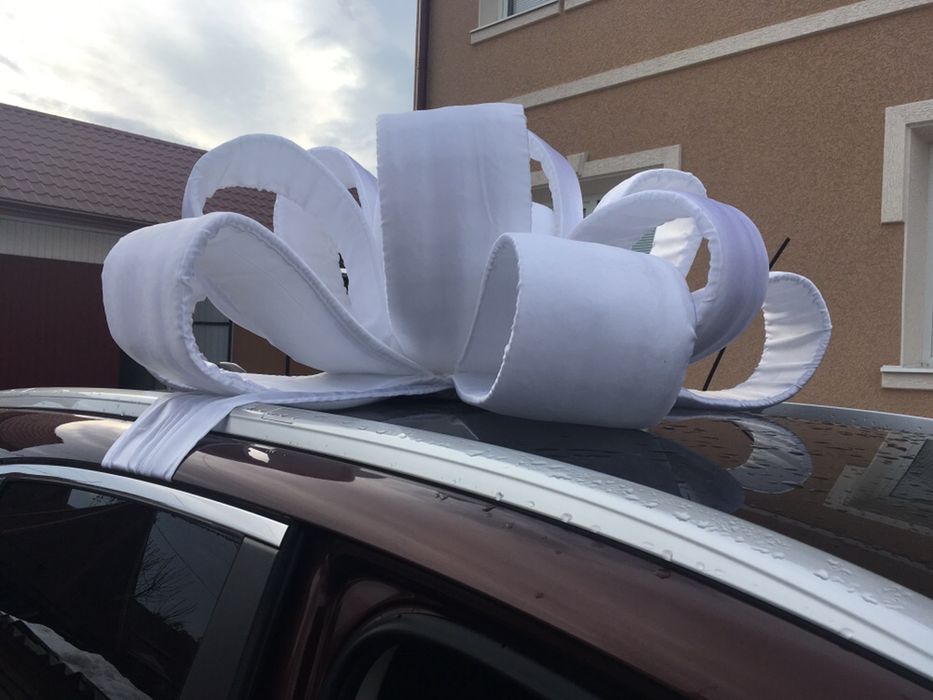 Продам бант білий 1,3м з двома лентами