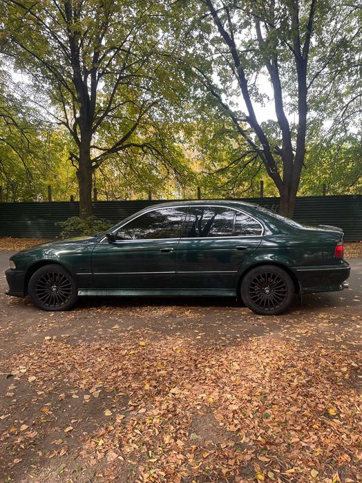 Продам BMW E39 1998 2.8 ГАЗ/Бензин (520i, 528i, 530I)