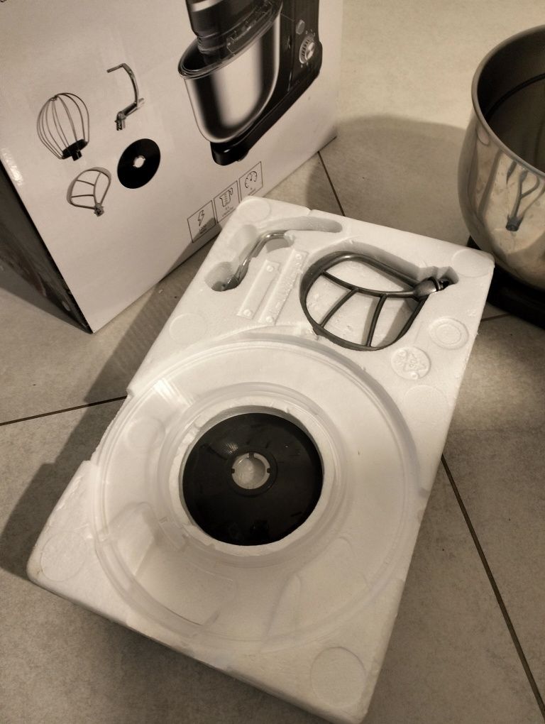 Robot wielofunkcyjny