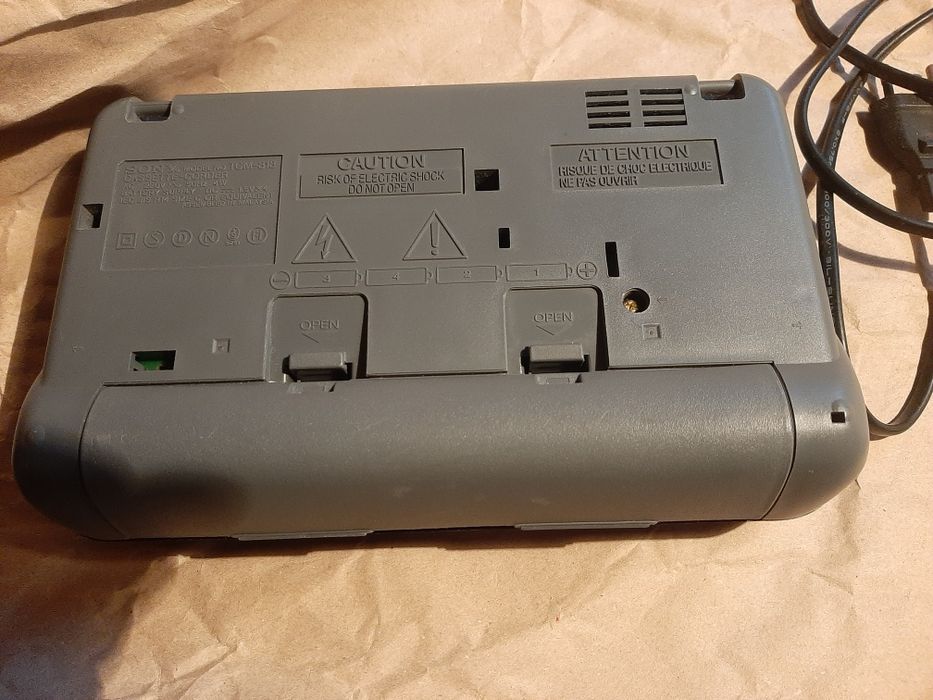 Магнитофон касетный SONY