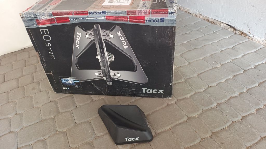 Велотренажер Tacx NEO smart, zwift my woosh