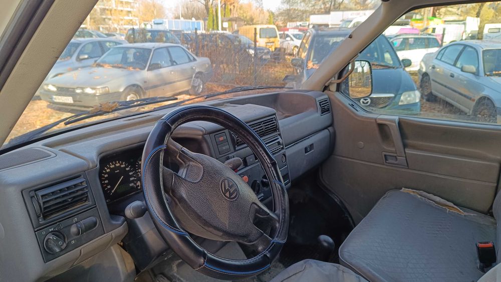 Volkswagen Transporter T4 1997 2,5 Benzyna + LPG 3-os