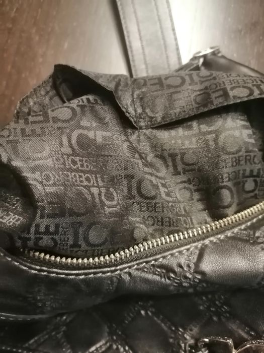 Carteira Iceberg Original Preta Nova