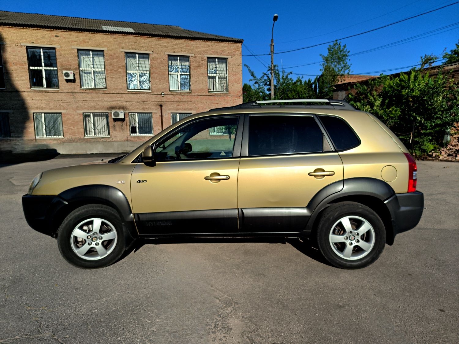 Продам Hyundai Tucson 2004 4WD