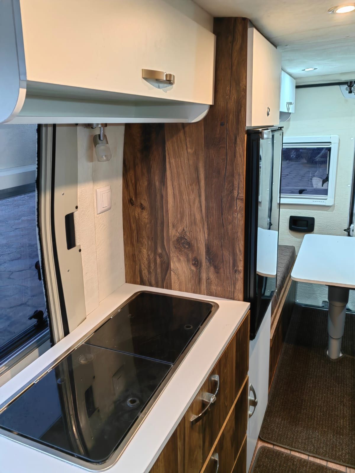 KAMPER 4 miejsca - Fiat Ducato - wypożyczalnia kamperów Warszawa