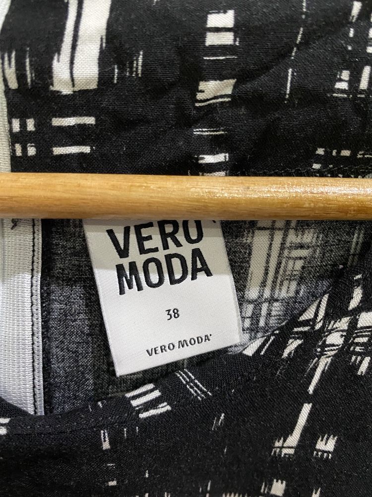 Sukienka Vero Moda