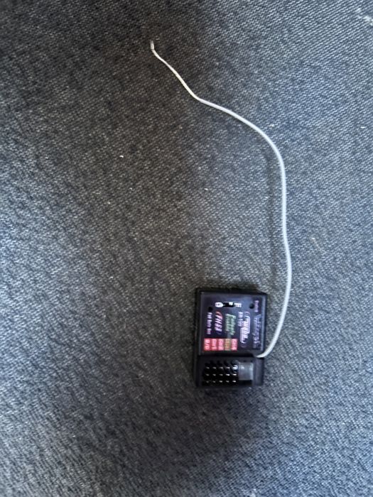 Odbiornik 4 Kanałowy Do Modeli Zdalnie Sterowanych RC