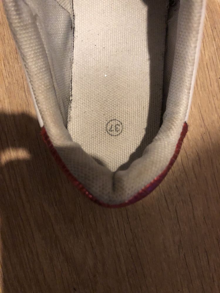 Buty GUCCI  nr 37