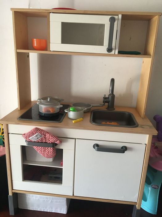 Cozinha de brinquedo IKEA