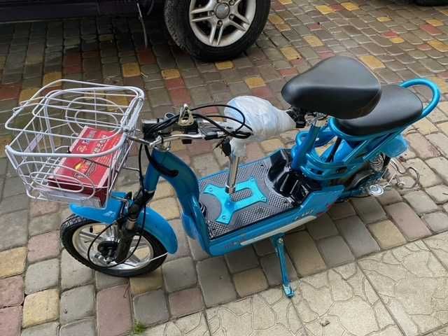 Продам електроскутер FAST новий, не використовувався.