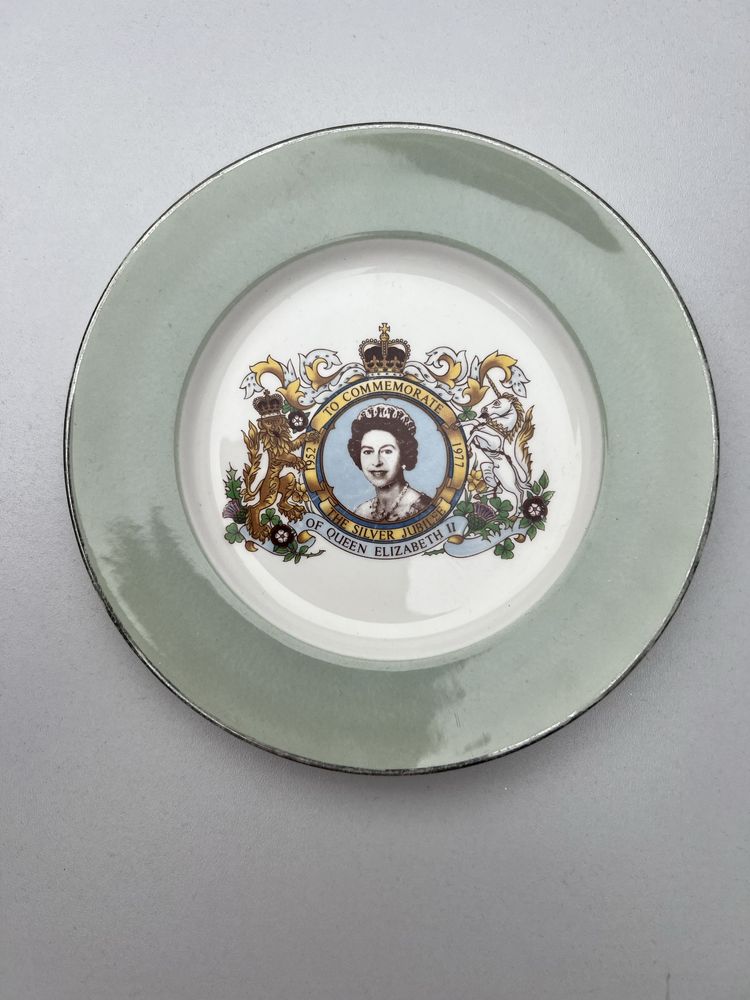 Jubileuszowy Talerz Elżbieta II - srebrny jubileusz 1977