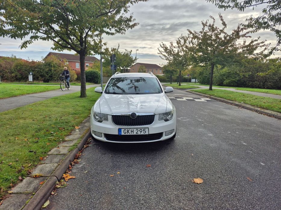 Skoda Superb 2.0tdi dsg 4x4