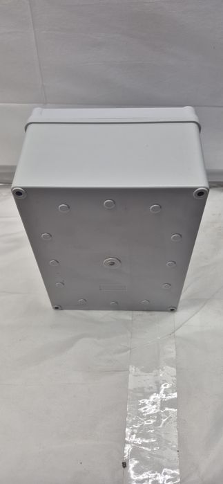 Rozdzielnia 16A budowlana skrzynka rozdzielcza z wyłącznikiem FI 2 x 2