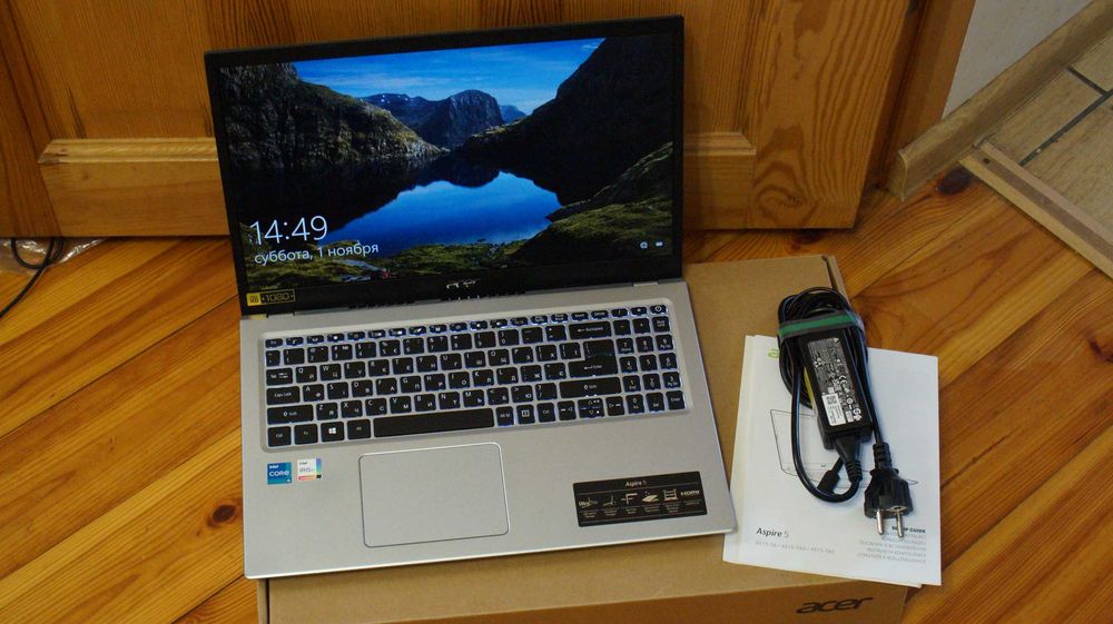 Ноутбук Acer 15.6" IPS /i5-1135G7 /8 ГБ /SSD 240 ГБ /IrisXe/ Підсвітка