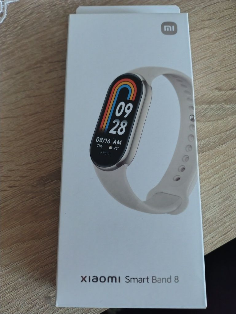 Opaskę Smart Band 8