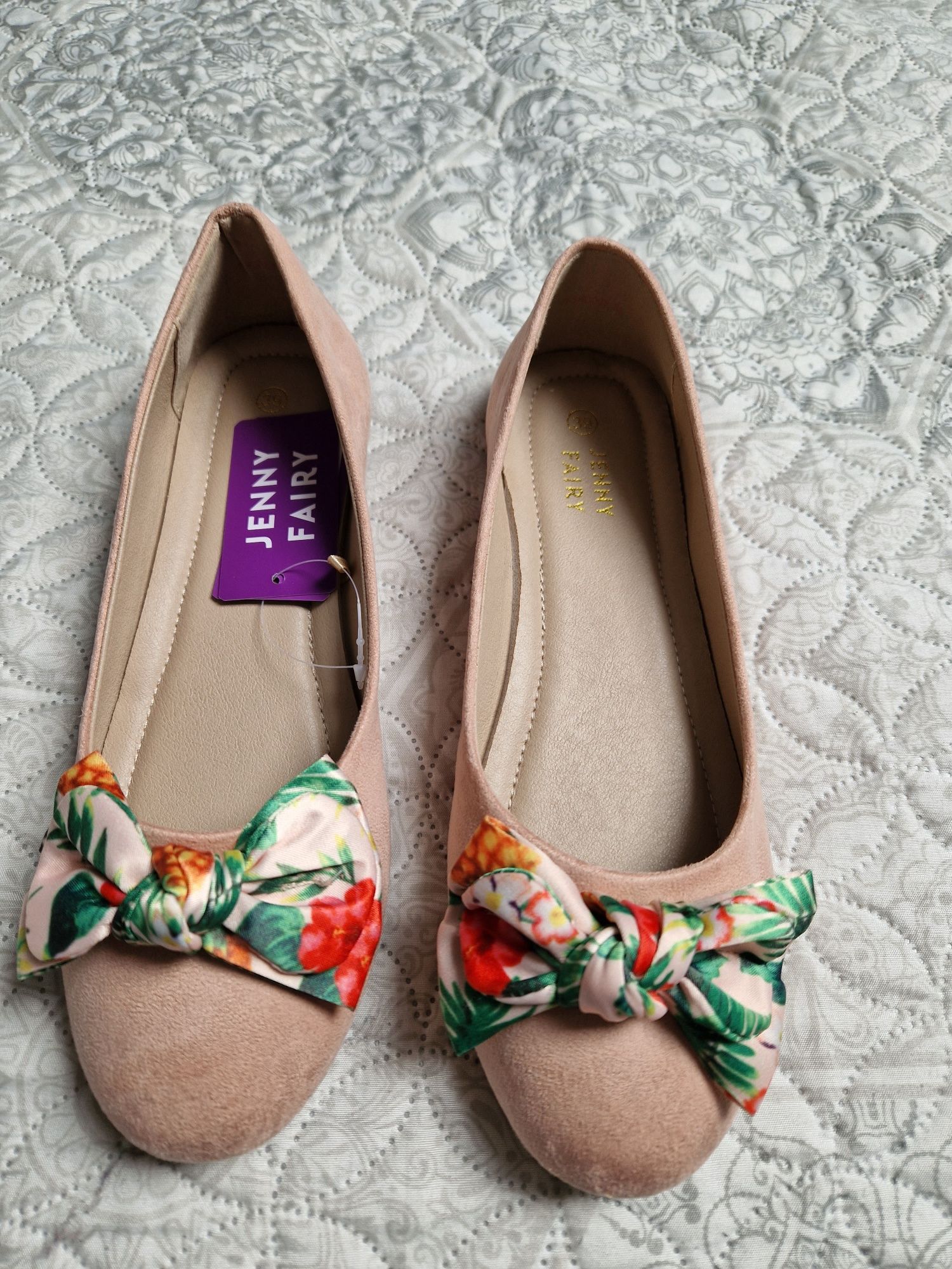 Buty Jenny Fairy CCC Nowe rozmiar 39