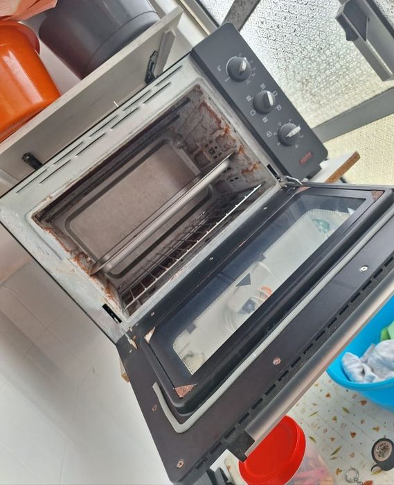 Forno elétrico  em ótimo estado