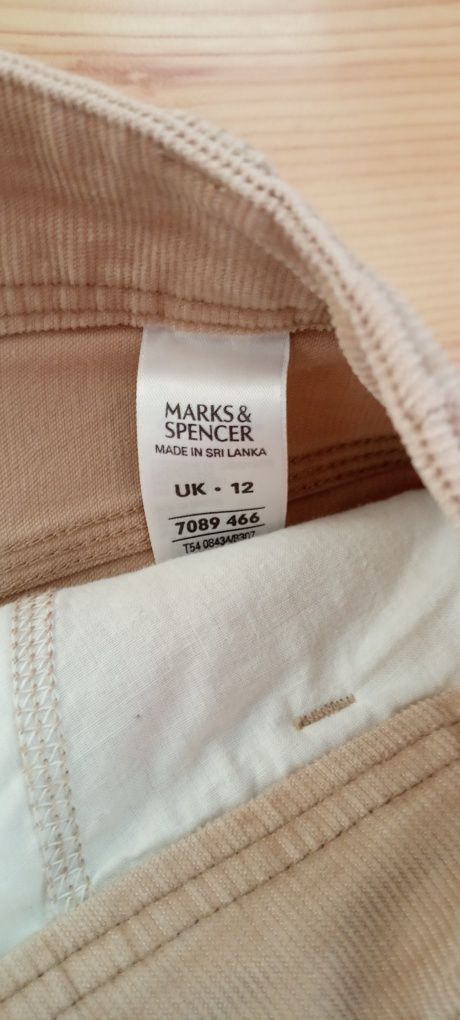 Sztruksowa spódnica Marks&Spencer r L