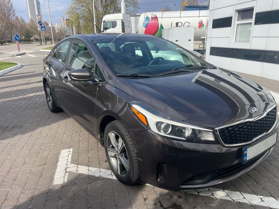 Оренда авто 4500 в тиждень. 10-12л/100км Газ/бензин