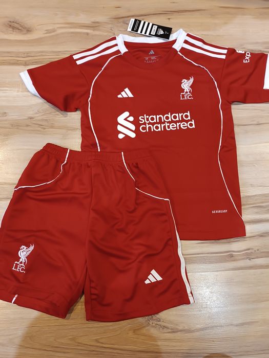 Nowy komplet piłkarski FC Liverpool r.134
