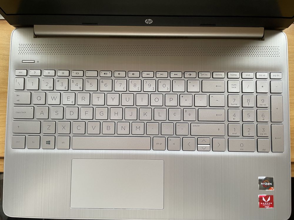 Computador portatil HP 15.6”