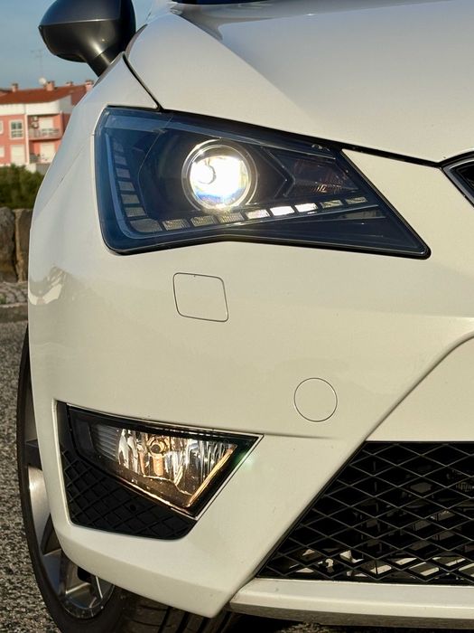 Seat Ibiza FR Edição 30 Anos 1.2 TSI 105cv - Preço Fixo