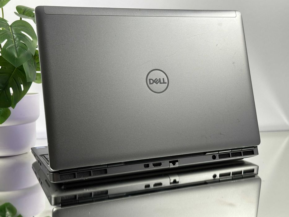 Mobilna Potęga Dell Precision 7560 i7 32GB 1TB Nvidia FHD 15,6 Mistrz