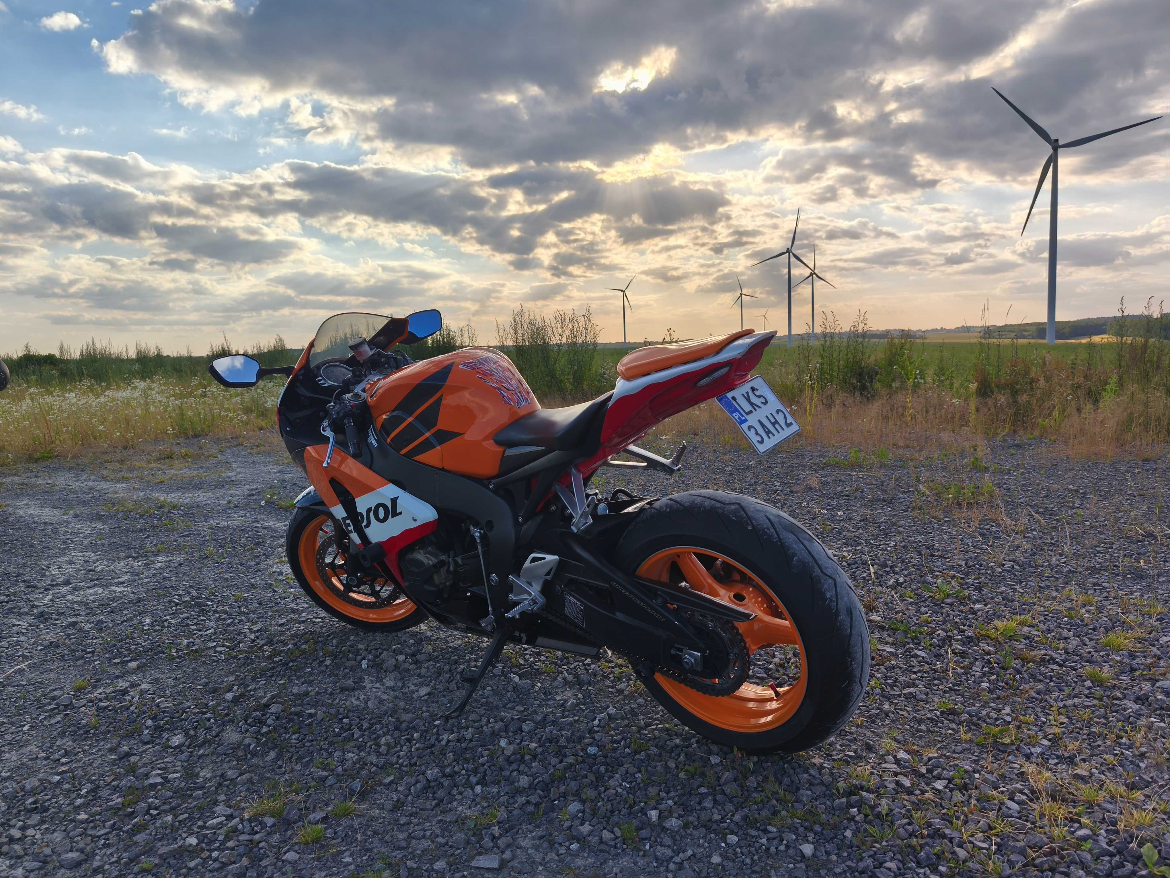 Honda CBR 1000RR sc59. SC Project, Carbon. Bez wkładu.
