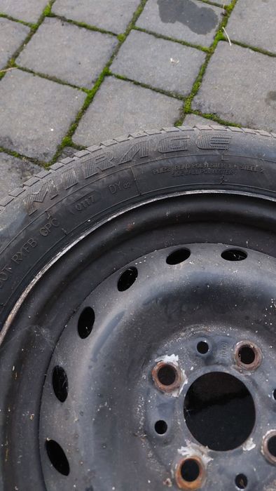 Opony zimowe + felgi 155/65 R13