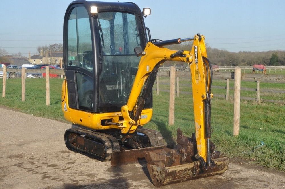 JCB  Koparka JCB 8014 CST 1306 MTG Bardzo dobry stan