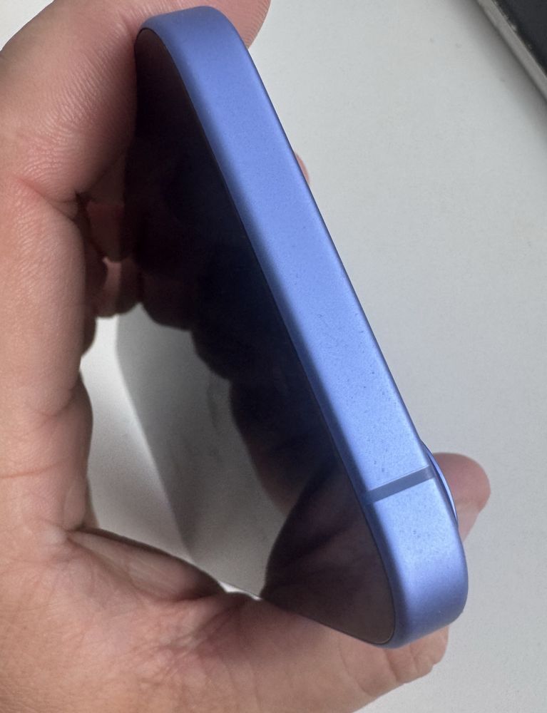 Iphone 16 заблокований