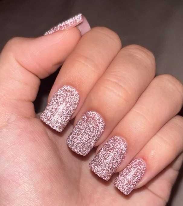 Манікюр (пл.Визволення)