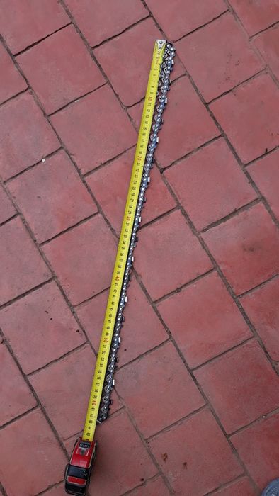 Продам шину и новую цепь на бензопилу