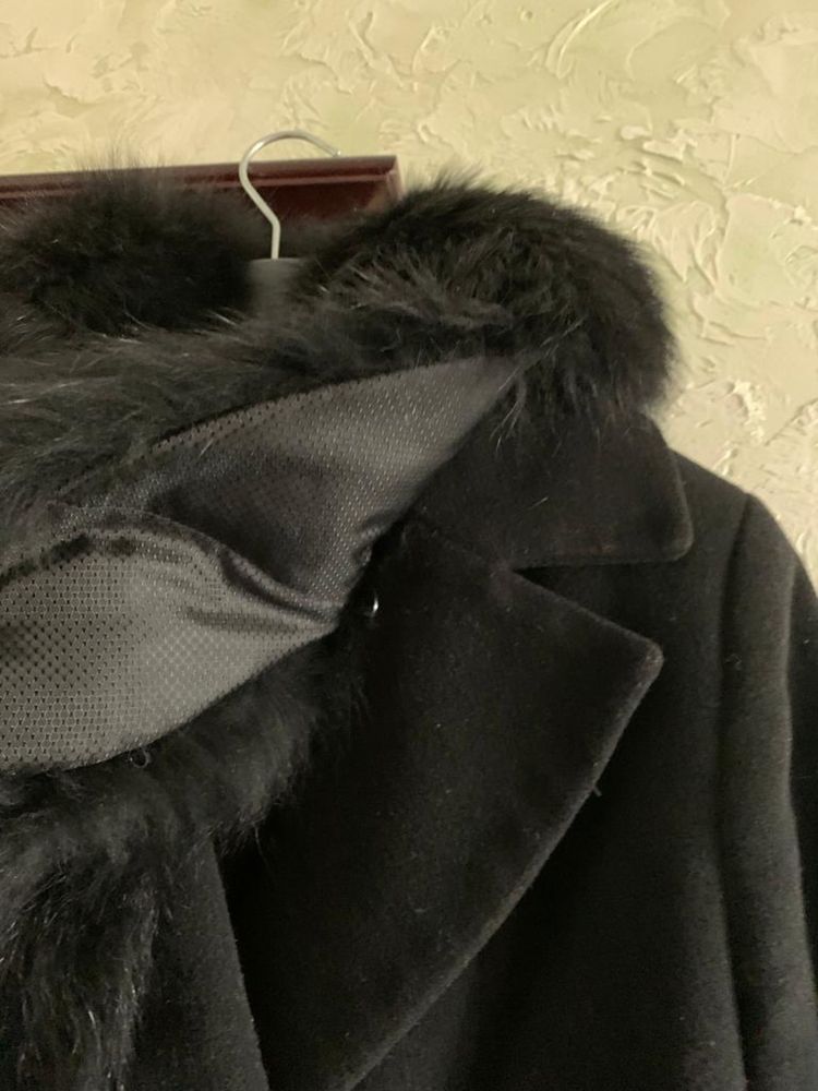 Пальто кашемірове зимове утеплене з натуральним хутром