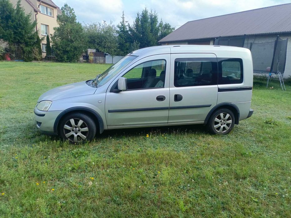 Opel Combo 1.6 lpg