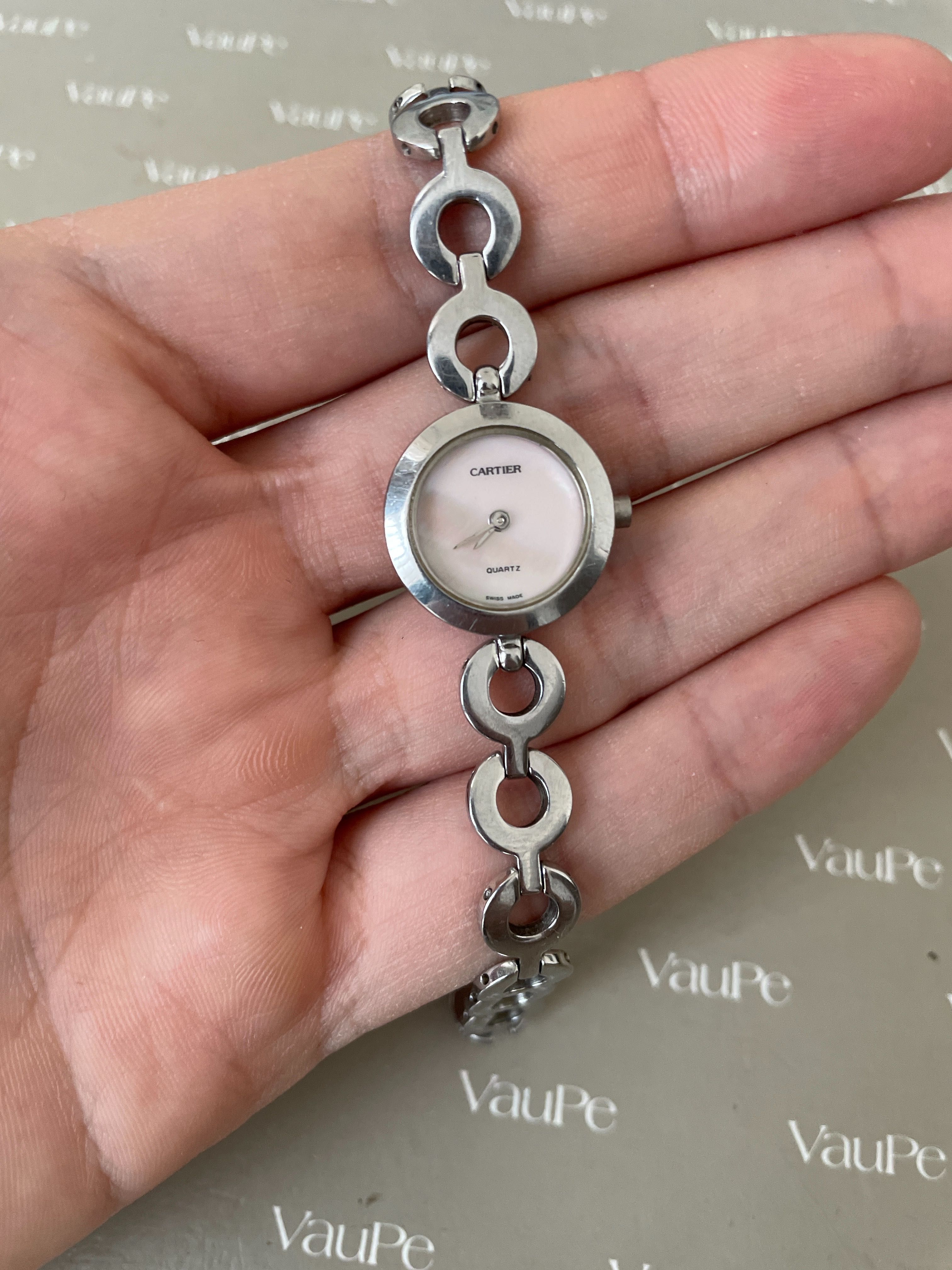 Женские часы Cartier