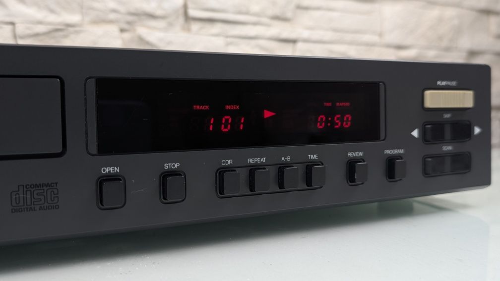 NAD 5440 Wysokiej klasy odtwarzacz płyt