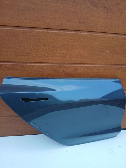 tesla model 3 drzwi prawe tył tylne