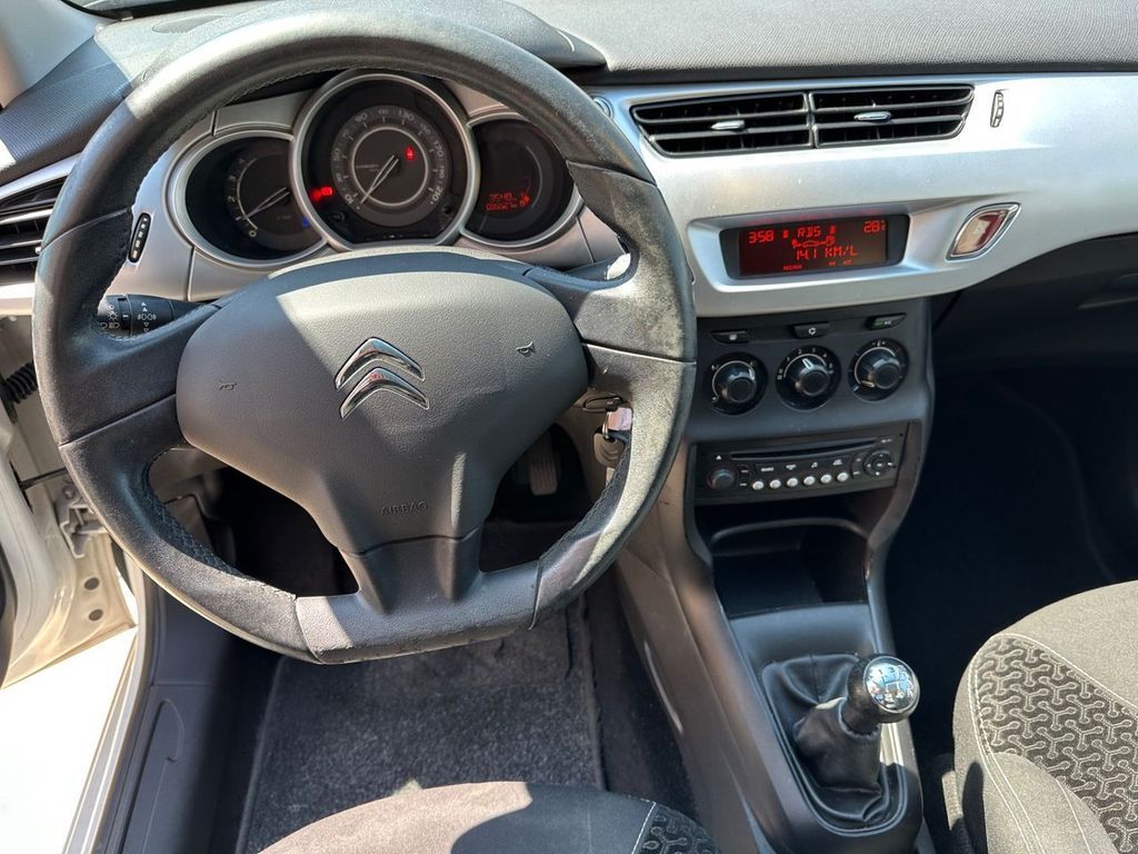 Бампер Citroën C3 2009-2017 разборка сітроен c3 запчастини