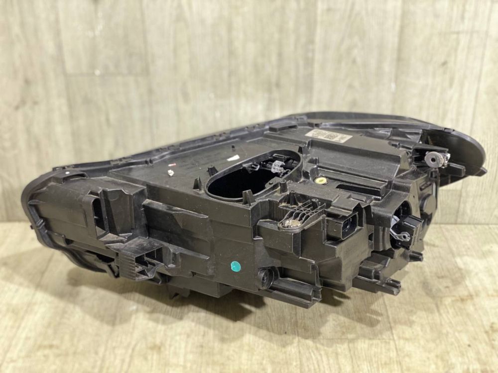 Фара передняя правая BMW X1 F48 ( 2020 2021 2022 г.) 63.11-5A01172-02